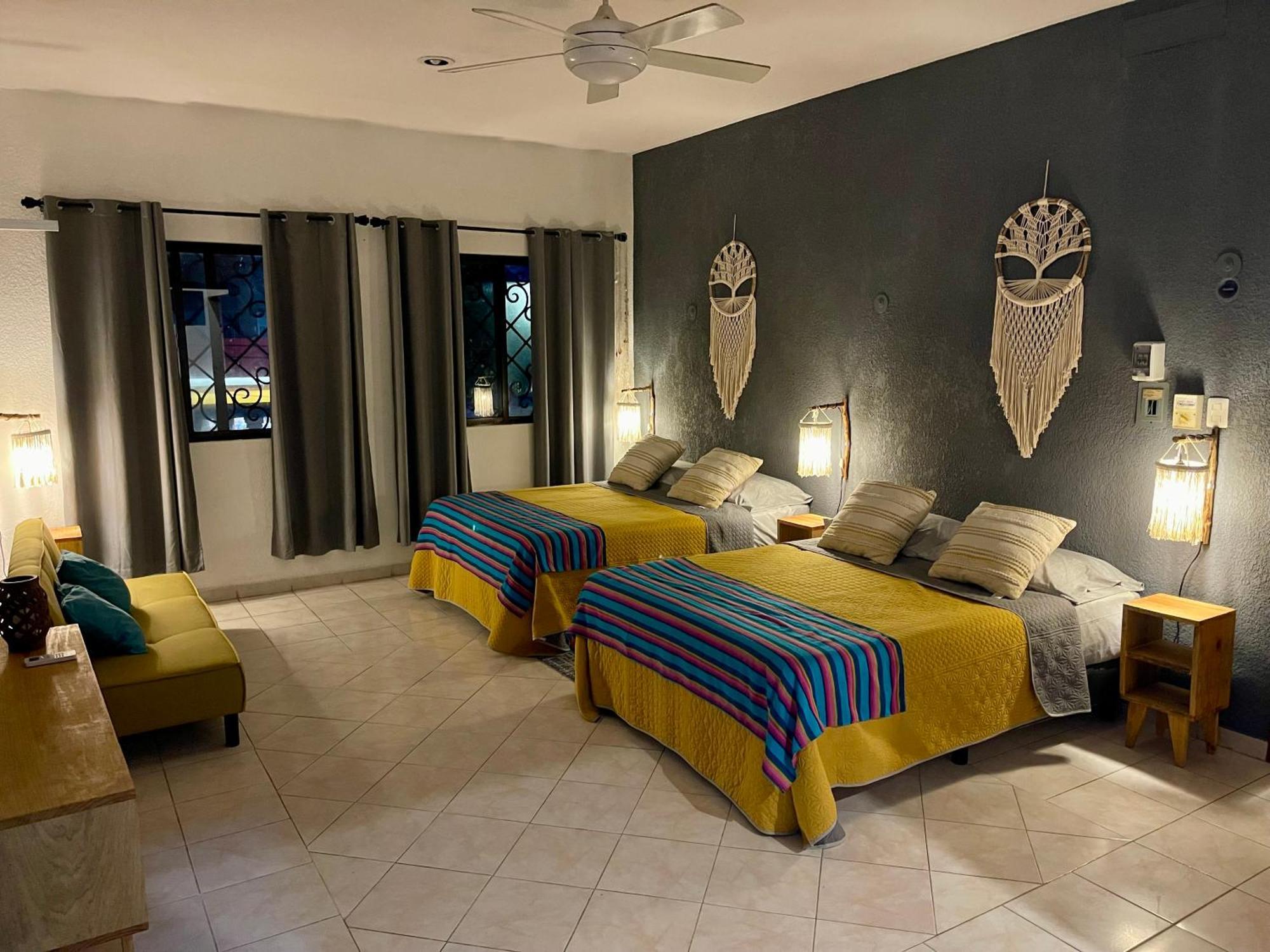 Itze Hostel Boutique - Progreso Прогресо Экстерьер фото